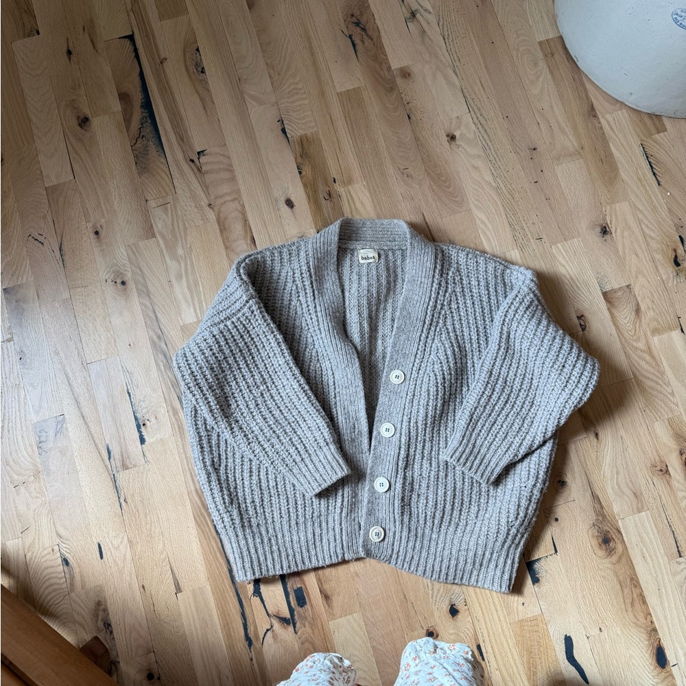 Babaa sweater